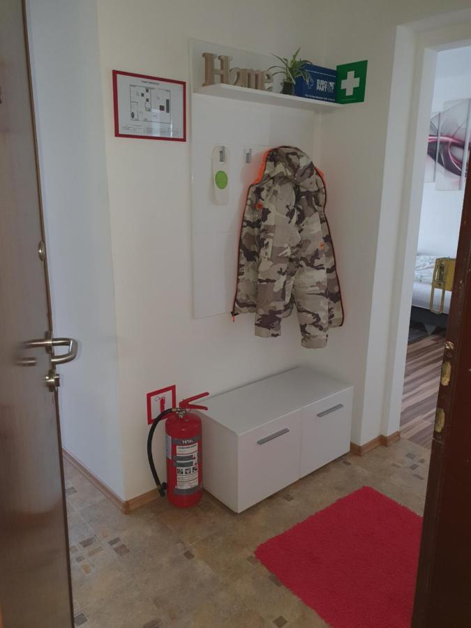 Studio Apartman Bf Slavonski Brod Eksteriør billede