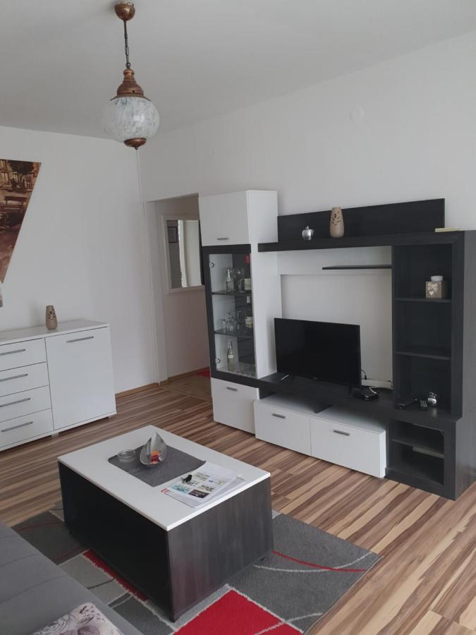 Studio Apartman Bf Slavonski Brod Eksteriør billede